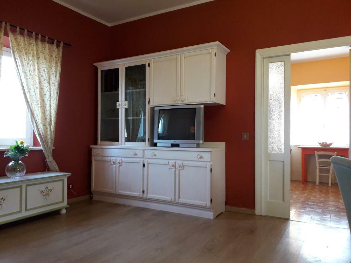 Alle Preci Country House Santa Restituta 외부 사진