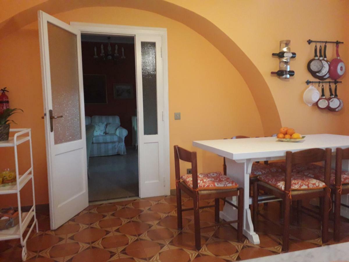 Alle Preci Country House Santa Restituta 외부 사진