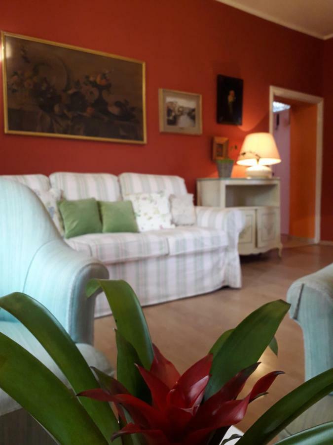 Alle Preci Country House Santa Restituta 외부 사진